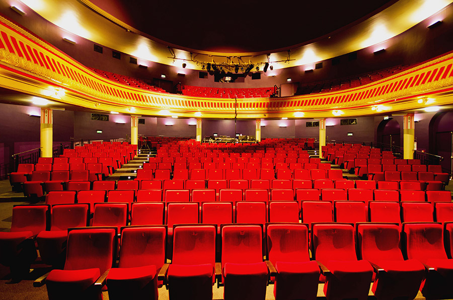 SALLE-FRONTALE_IGP4147petite_w_sRGB